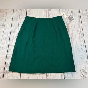 NWT Preston & York 100% Wool Woman’s Petite Size 14P Skirt Lined Back Zip Green